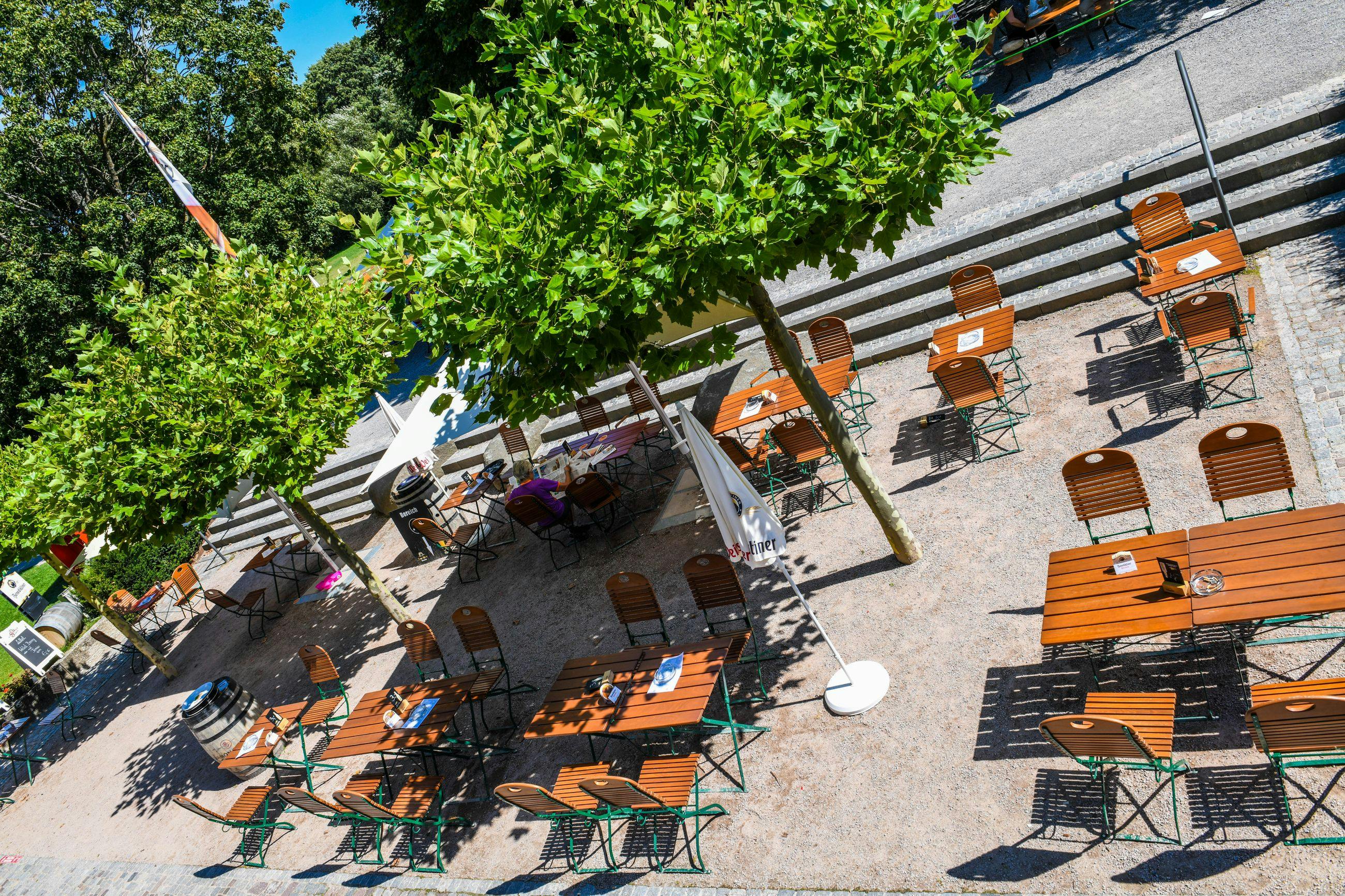 Wiesengarten Gastronomie Restaurantfoto 2